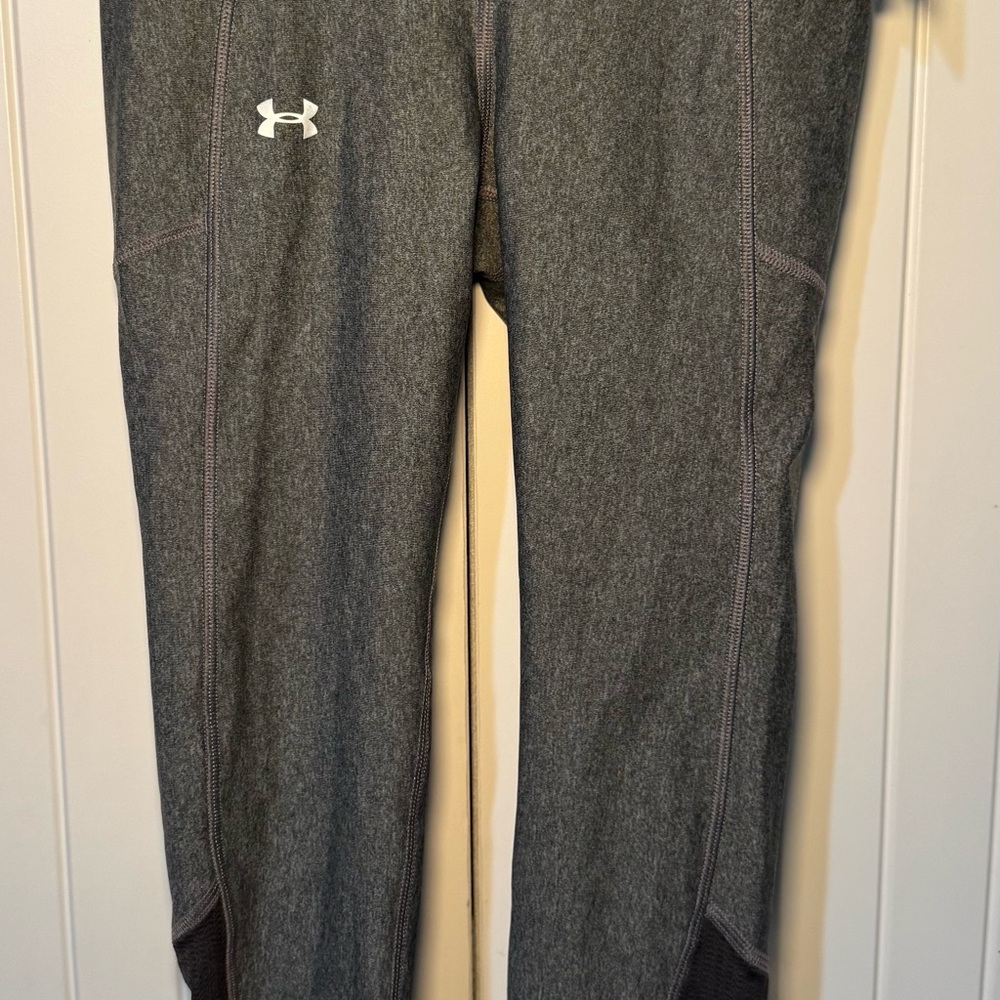 Under Armour Women's Black Leggings